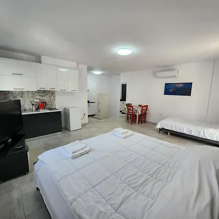 Hotel Anchor Shëngjin