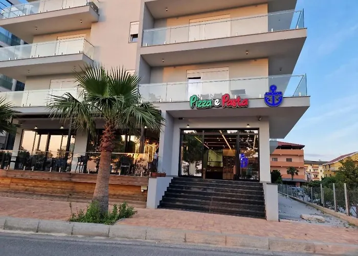 Anchor Ξενοδοχείο Shëngjin